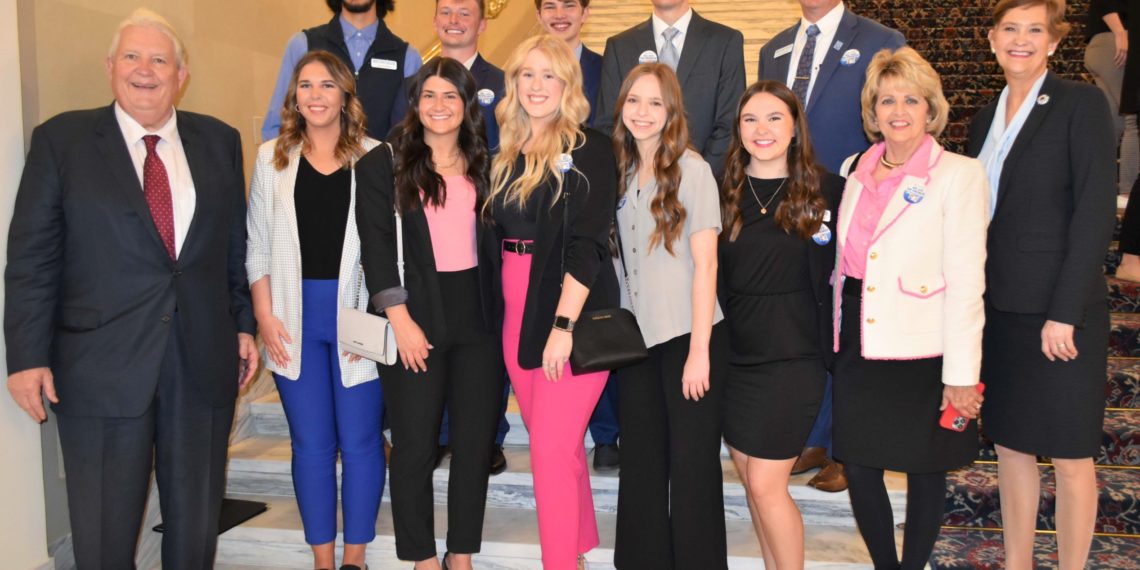 Educators, students, state leaders gather at state capitol in support of Oklahoma’s Promise