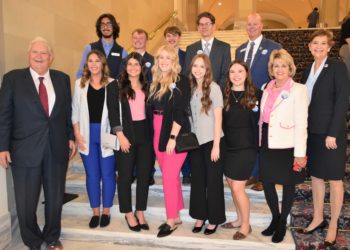 Educators, students, state leaders gather at state capitol in support of Oklahoma’s Promise