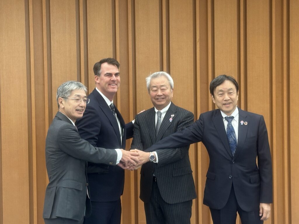 Gov. Stitt met with business leaders in Japan.