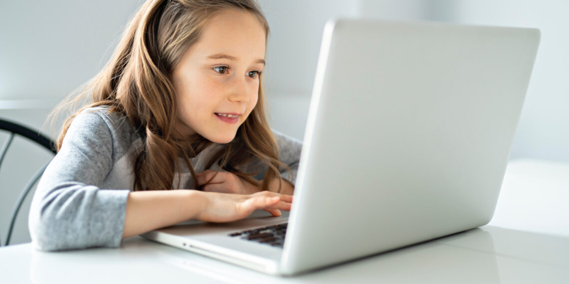 Bill to limit youth social media access passes Oklahoma House