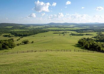 Hilltop Ranch Landscape Scenic Oklahoma Pasture