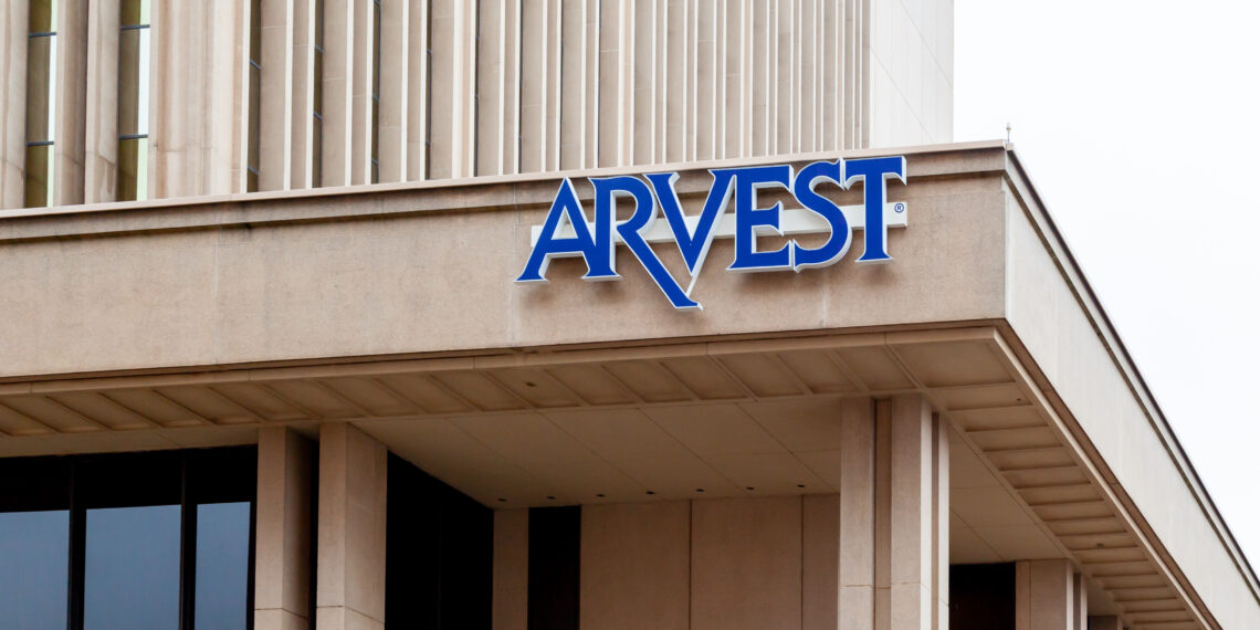 Arvest Pilots Bilingual Branch Model, Expanding Access in Lawton