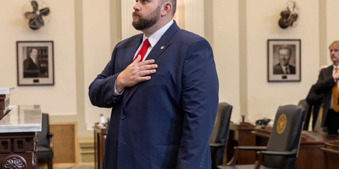 Dillon Travis sworn in to Oklahoma House after special election