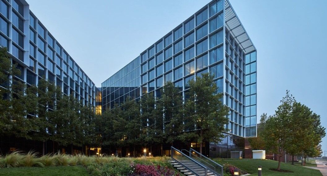 MidFirst Bank adds 250,000‑square‑foot building to expand Oklahoma City headquarters