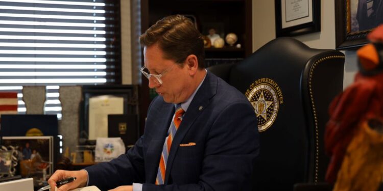 House passes Hill’s “Credential of Value” bill to strengthen workforce alignment