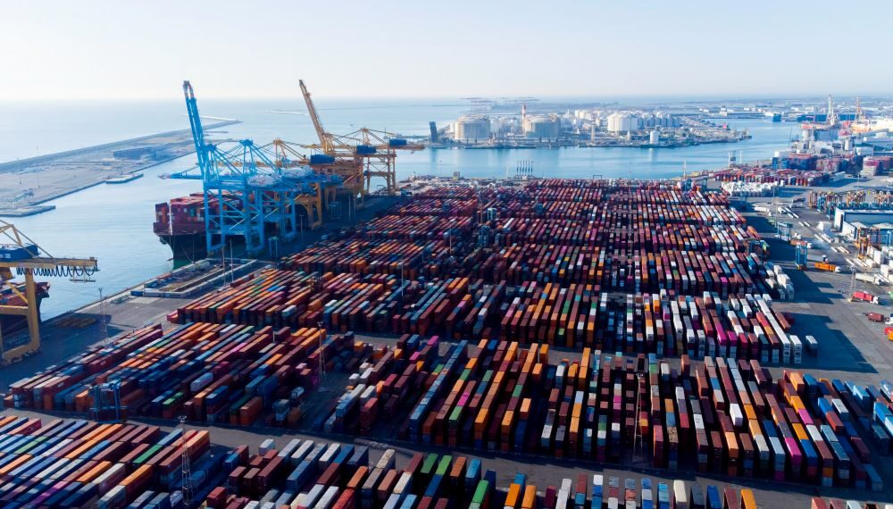 Brookings: Tariff surge to 80‑year high shows small short‑run hit to U.S. economy