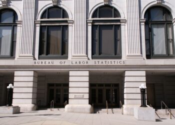 U.S. inflation accelerates to 3.3% in March