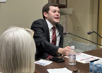 State Chamber connects with local chamber leaders, leadership classes