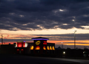 Oklahomans already cutting back on restaurants as SQ 832 debate continues