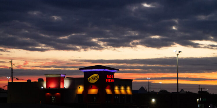 Oklahomans already cutting back on restaurants as SQ 832 debate continues